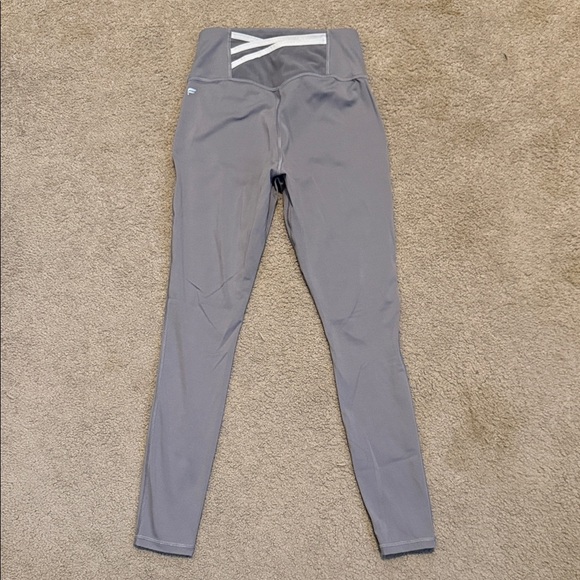 Fabletics Gray Leggings - Picture 2 of 6